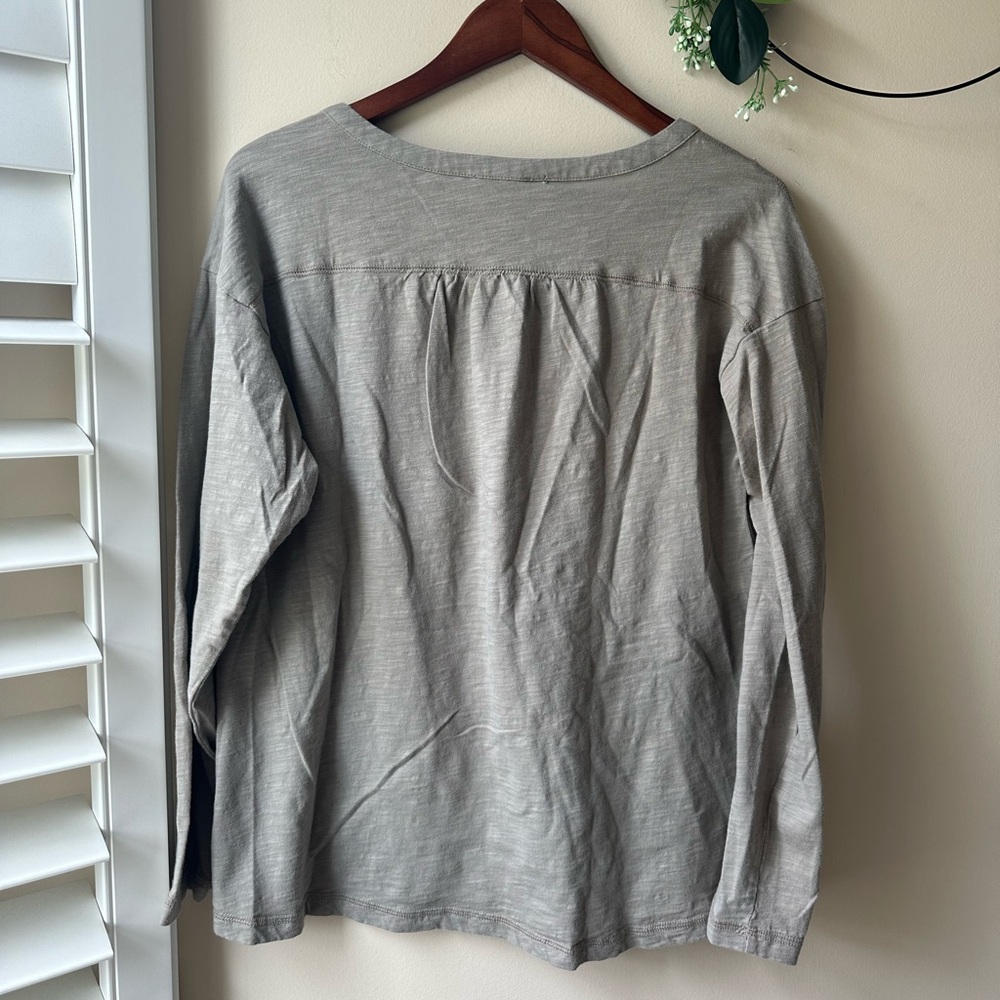 Cotton Bleu Blouse - Picture 7 of 7
